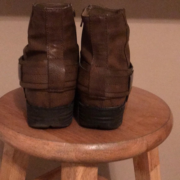 SOLD Booties - Picture 3 of 4